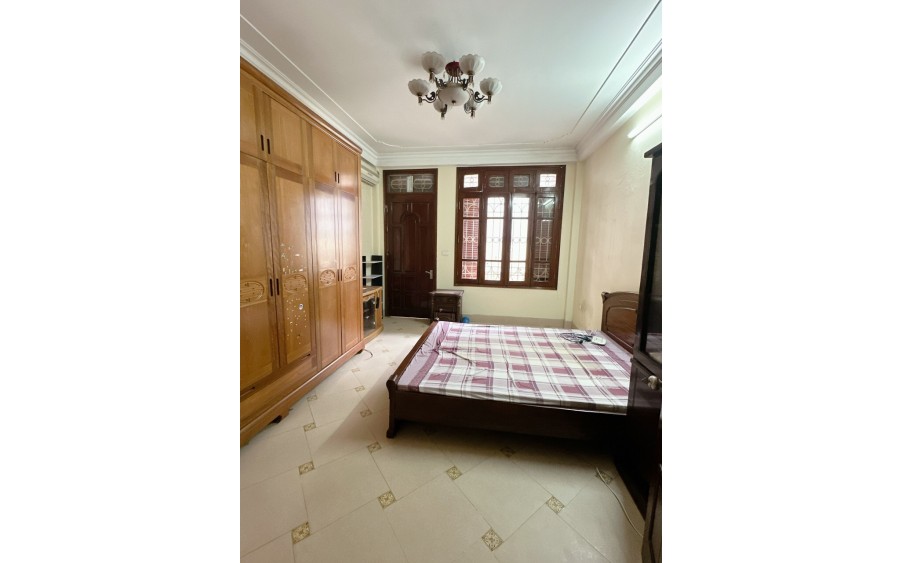 Cho thuê nhà nguyên căn Ngõ oto Hoàng Văn Thái, Khương Trung, Thanh Xuân - 40m2 x 5 tầng - 16,5tr (ctl)